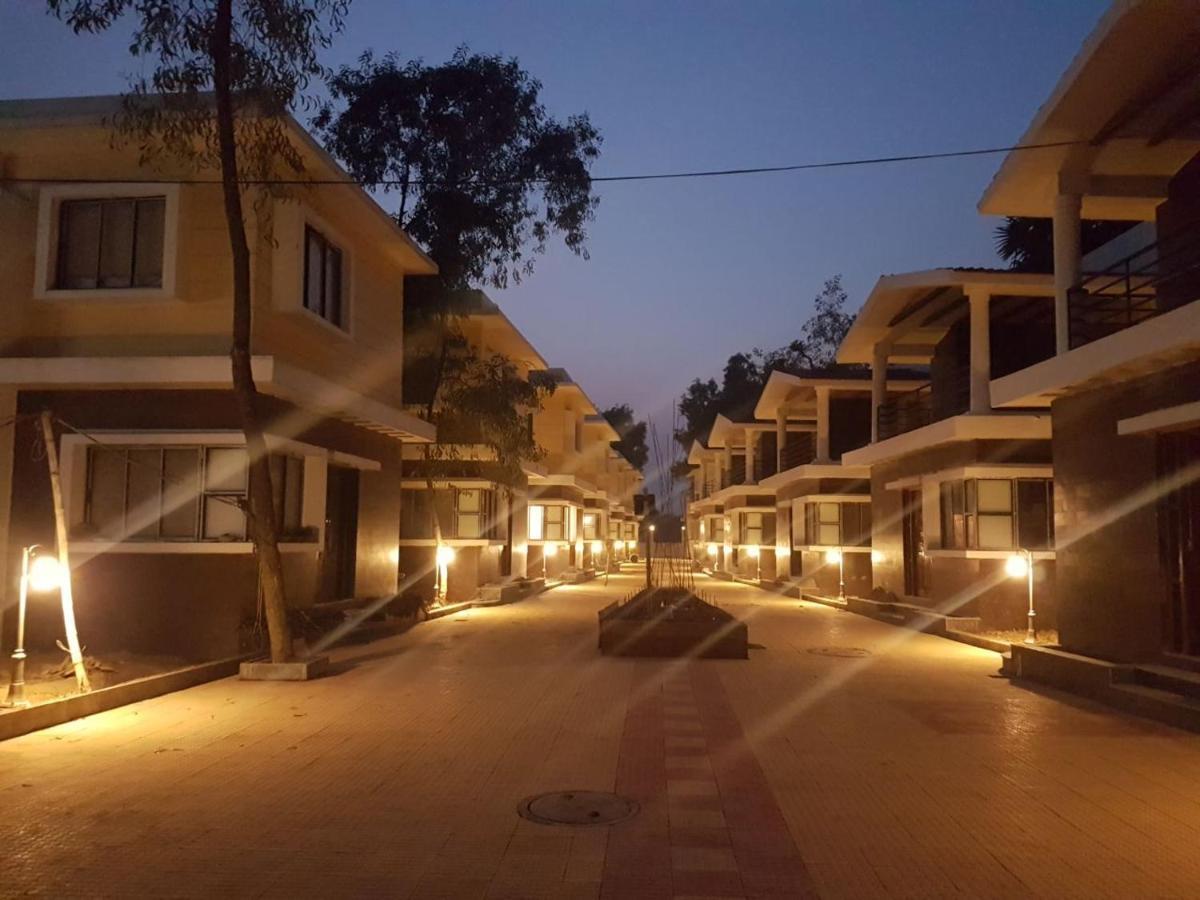 Panthashala Santiniketan Sri Niketan Exterior foto